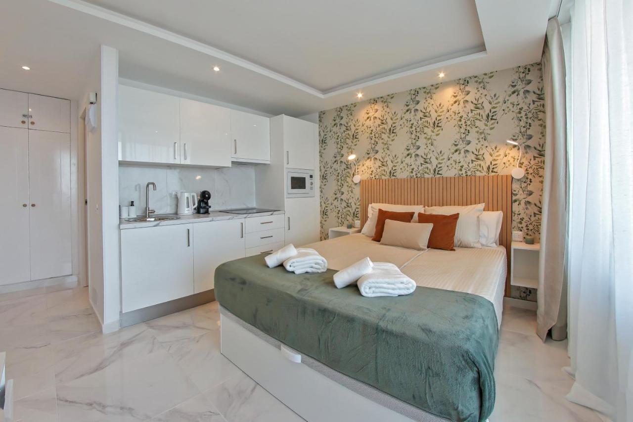 Stylish Modern Studio With Ocean View And Pools, 1001, Ponderosa Playa de las Américas Exterior foto